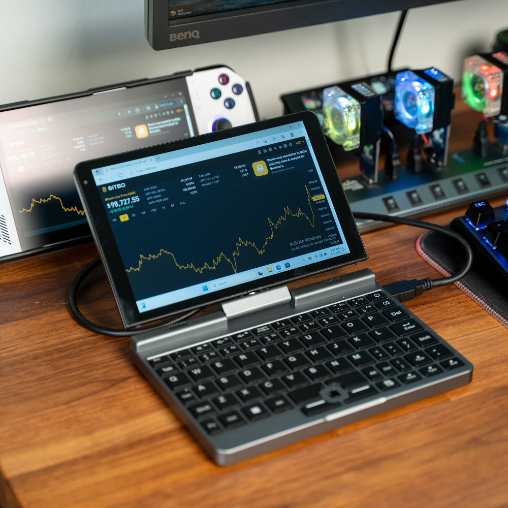 Bitcoin Merch® Easy Miner Laptop