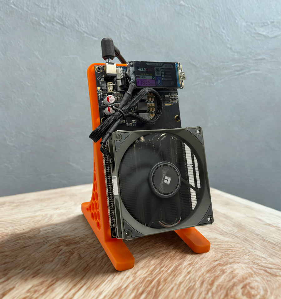 Bitcoin Merch® - NerdQaxe++ 4.8-6TH/s Multi-Chip BTC Miner w Power Supply